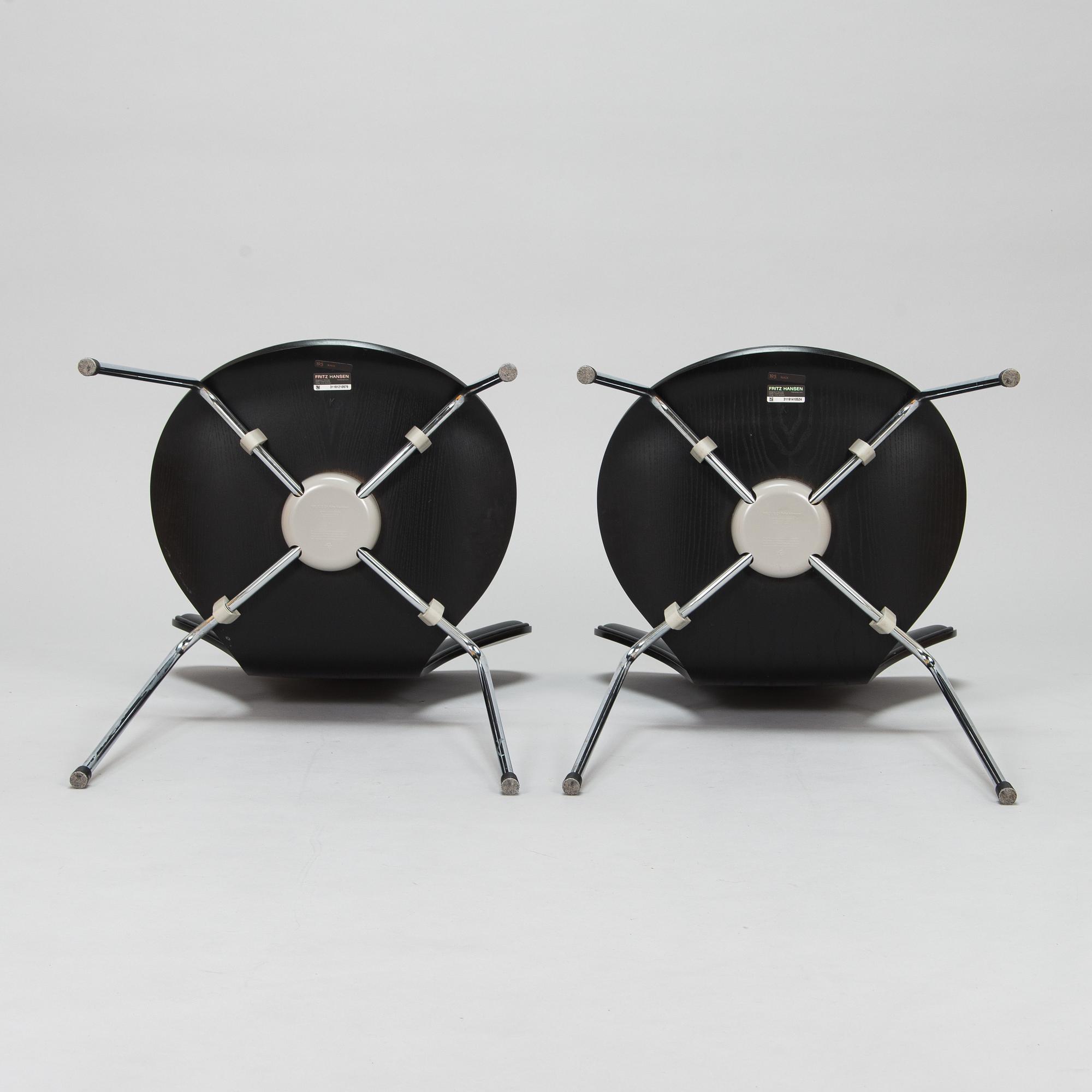 Arne Jacobsen, a set of five 'Sjuan' chairs for Fritz Hansen, Denmark.