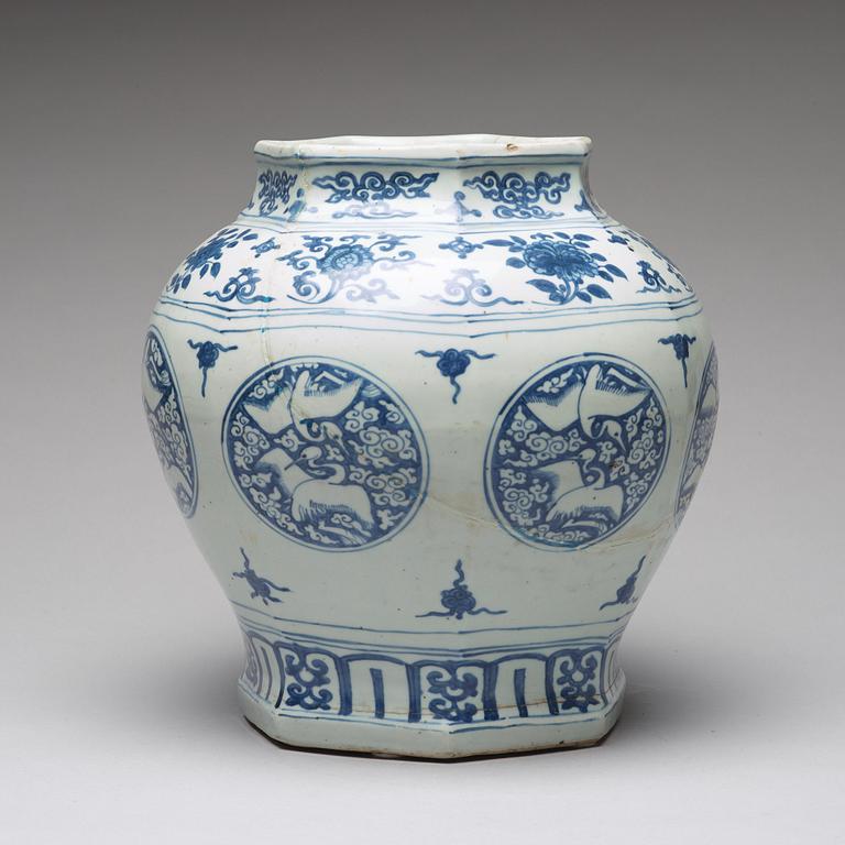 A blue and white jar, Ming dynasty, 16th Century.