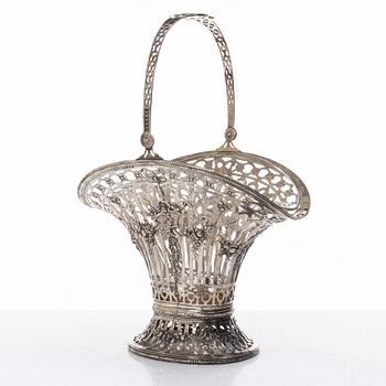 Carl Fredrik Carlman, A Swedish silver sweet-meat basket, mark of CF Carlman, Stockholm 1912.