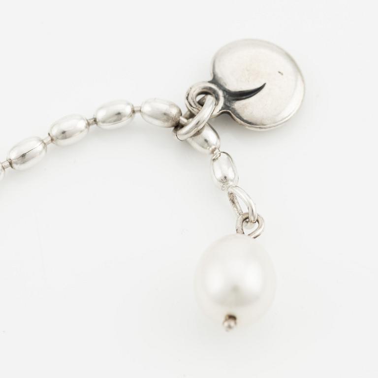 Kalevala, smyckesset, "Linnea Borealis", collier, örhänge samt armband, silver med pärlor.