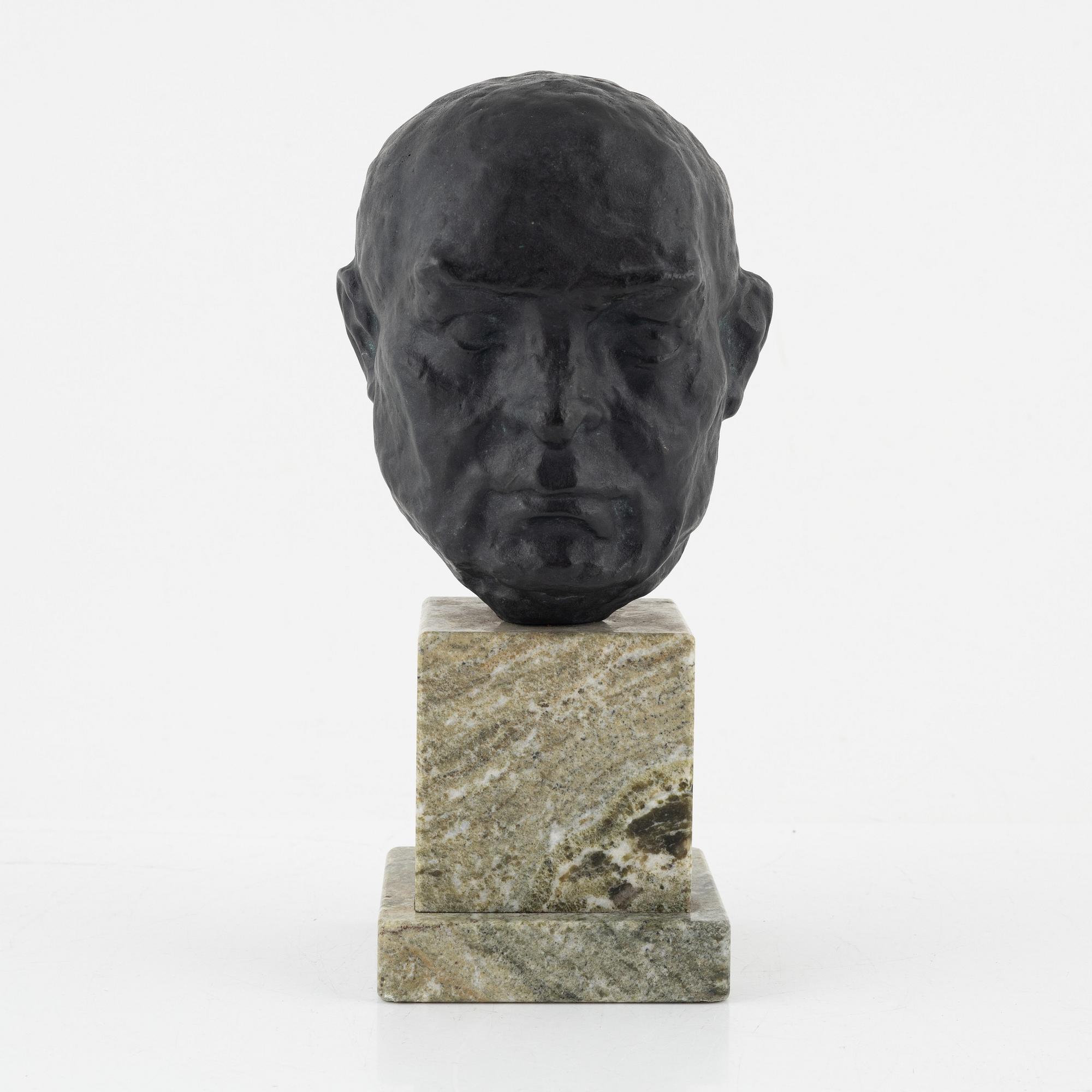 Wilhelm Henning, Manshuvud.