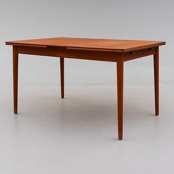 BORD OCH STOLAR, 4 st, "Garmi", Nils Jonsson, Troeds, 1900-talets andra hälft.