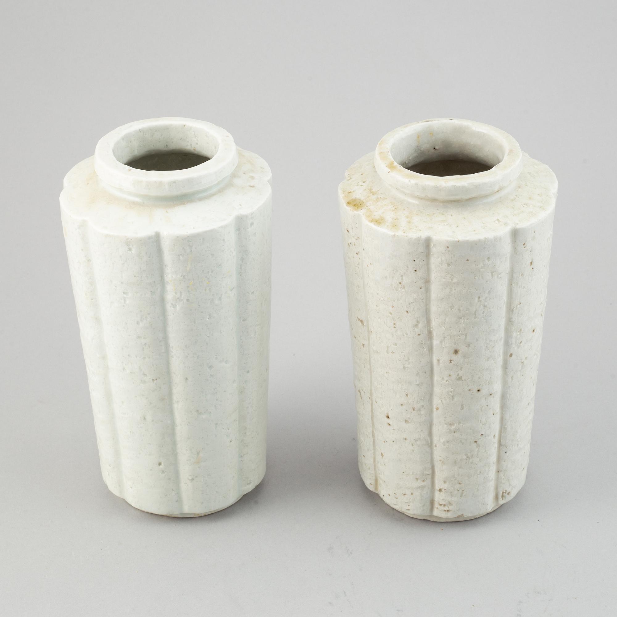 Gunnar Nylund, a pair of stoneware vases, Rörstrand.