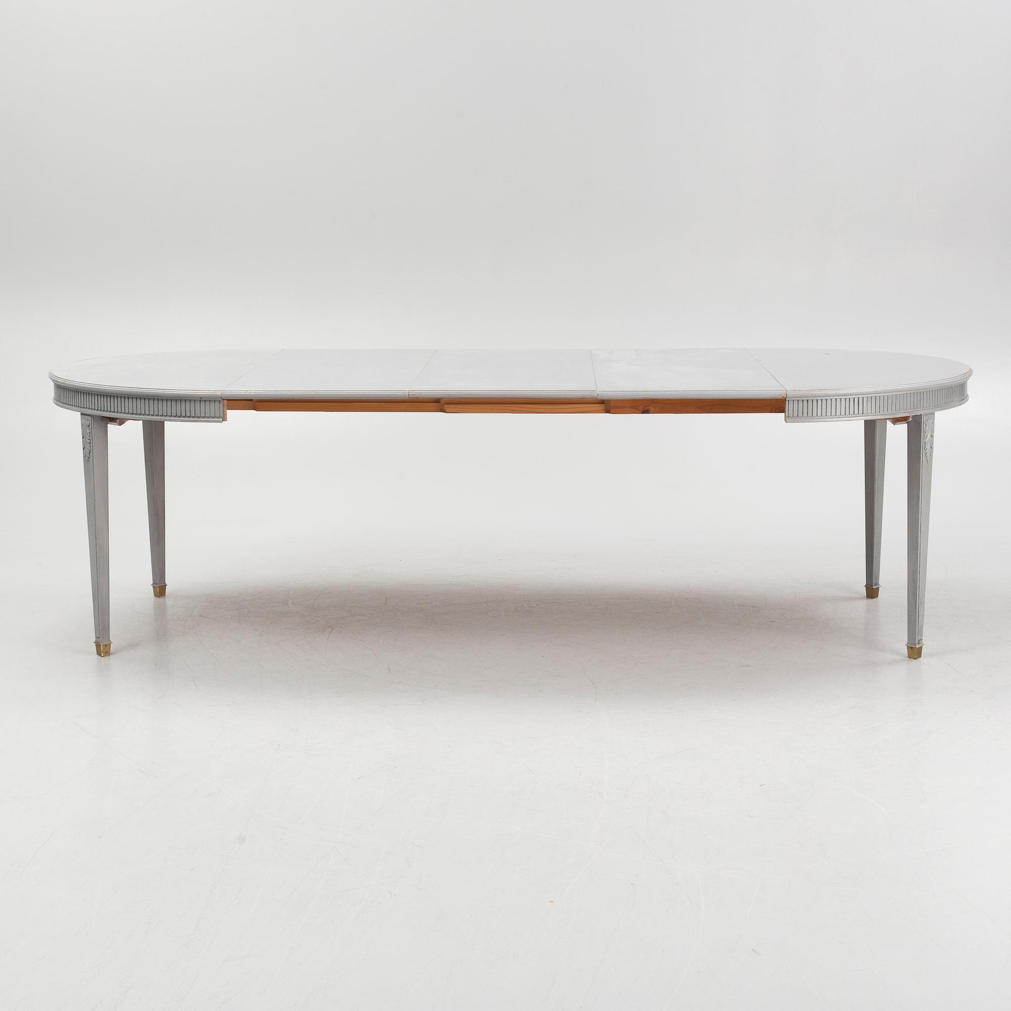 Matbord, gustaviansk stil, omkring 1900.