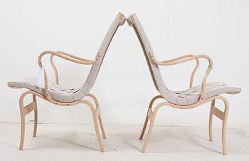 KARMSTOLAR, ett par, "Eva", Bruno Mathsson Design.