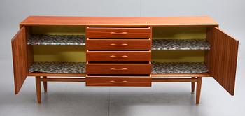 SIDEBOARD, 1900-talets andra hälft.