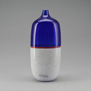 VAS, glas, etikettmärkt Venini, Murano, 1900-talets andra hälft.