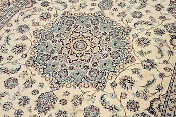 Rug, Nain, Part Silk, S.K 9 LAA, approx. 343 x 243 cm.