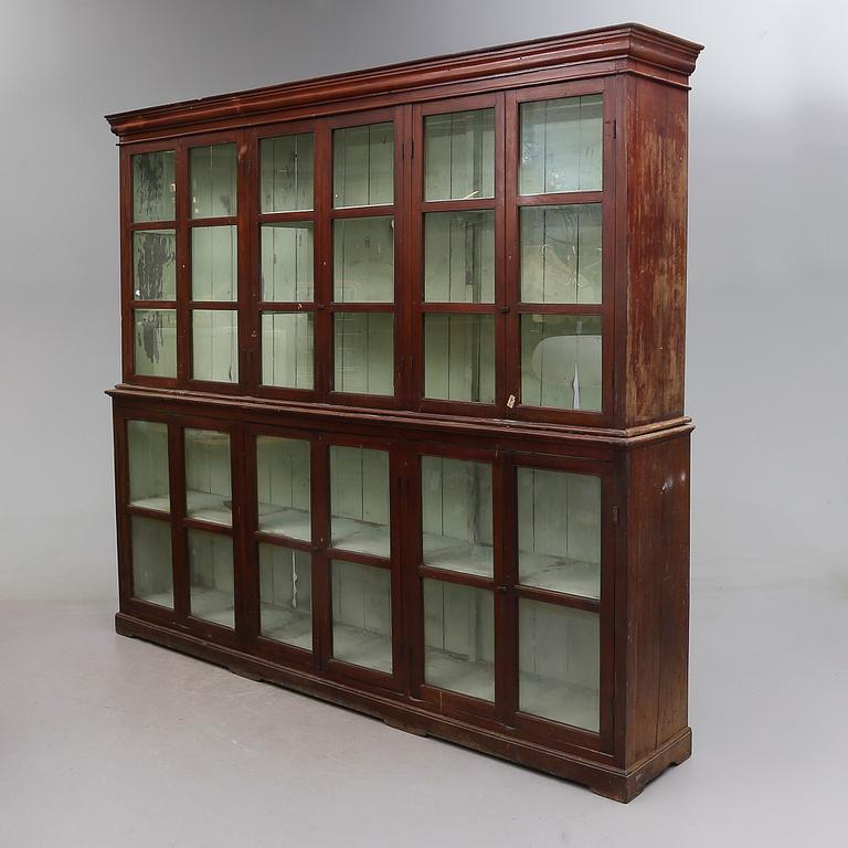 SKÅP, omkring år 1900.