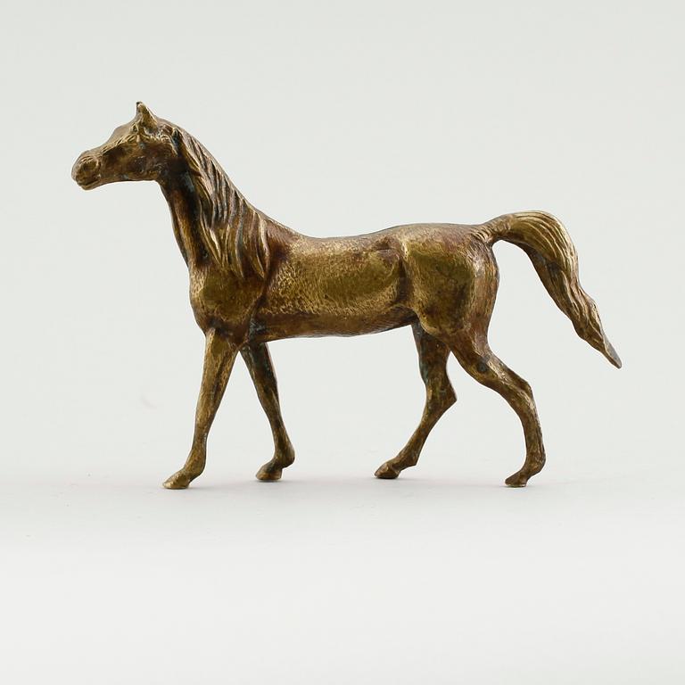 FIGUR, mässing, 1900-talets första hälft.