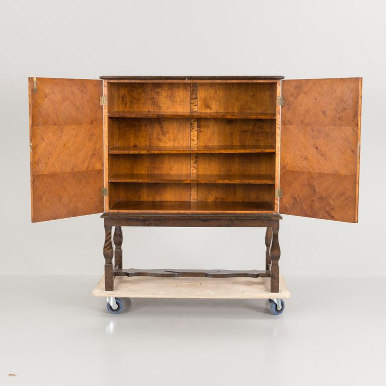 A Carl Malmsten "Haga" cabinet, Nordiska Kompaniet NK 1926.