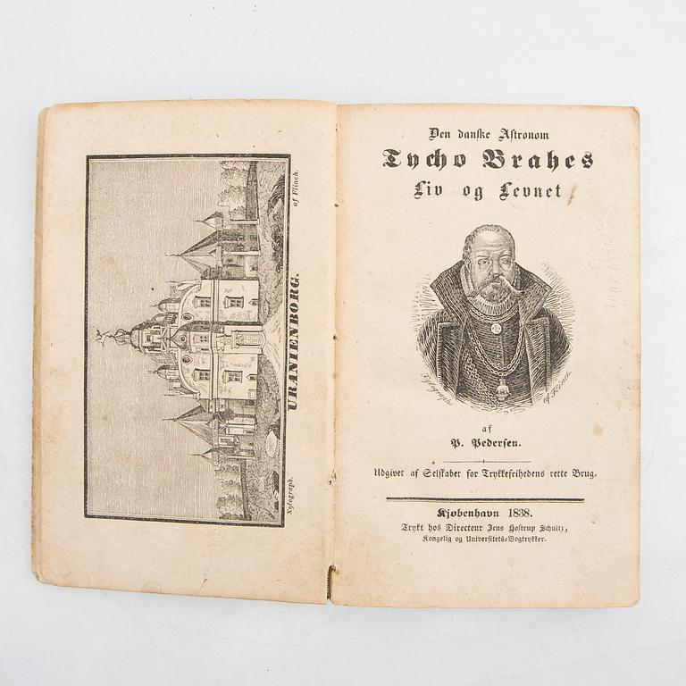 Tyge (Tycho) Brahe."Den Ny Stjerna" 1929 (1572) and 7 other books on Tycho Brahe 19th an 20th Century.