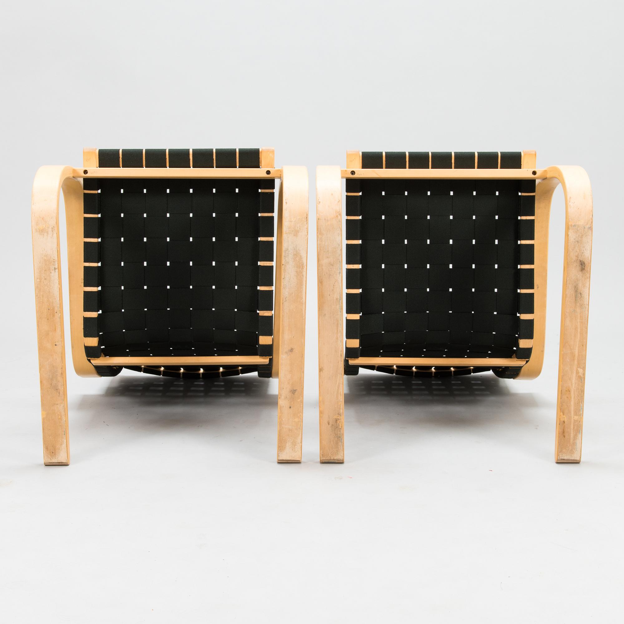 ALVAR AALTO, a pair of late 20th century '406' armchairs for Artek.