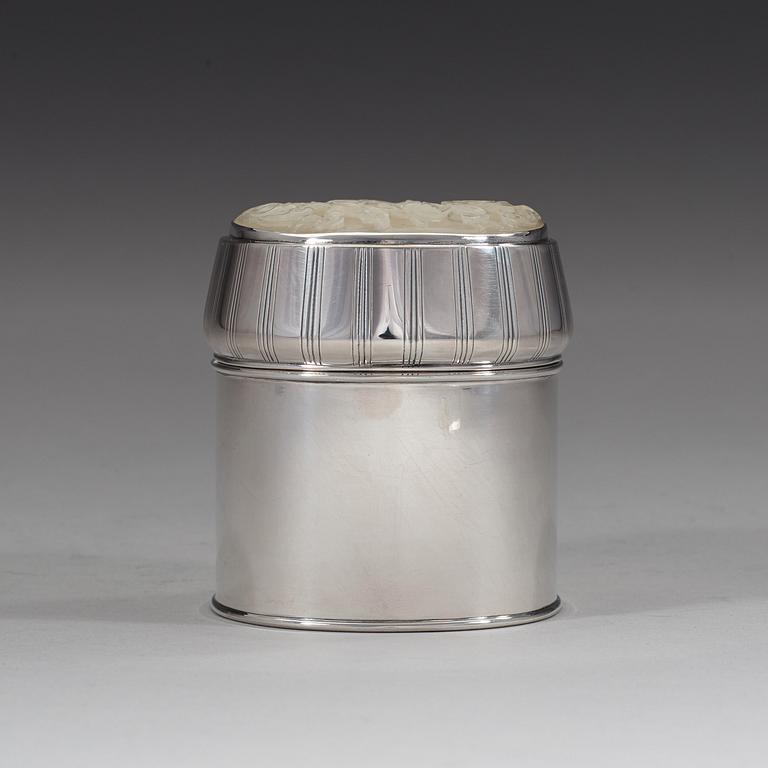 A W.A. Bolin sterling box, Stockholm 1952, the lid with carved nephrite.