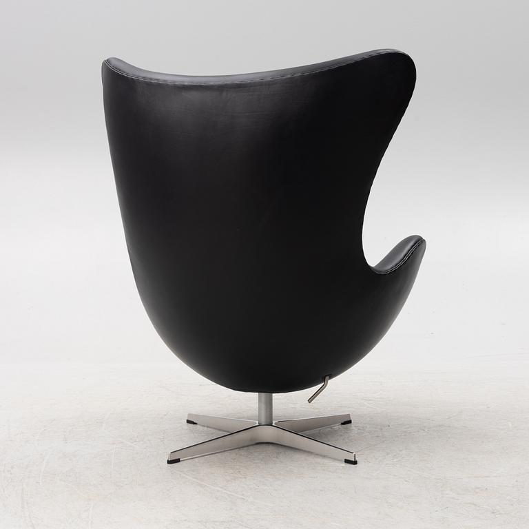 Arne Jacobsen, an 'Egg' lounge chair, Fritz Hansen, Denmark, 2021.