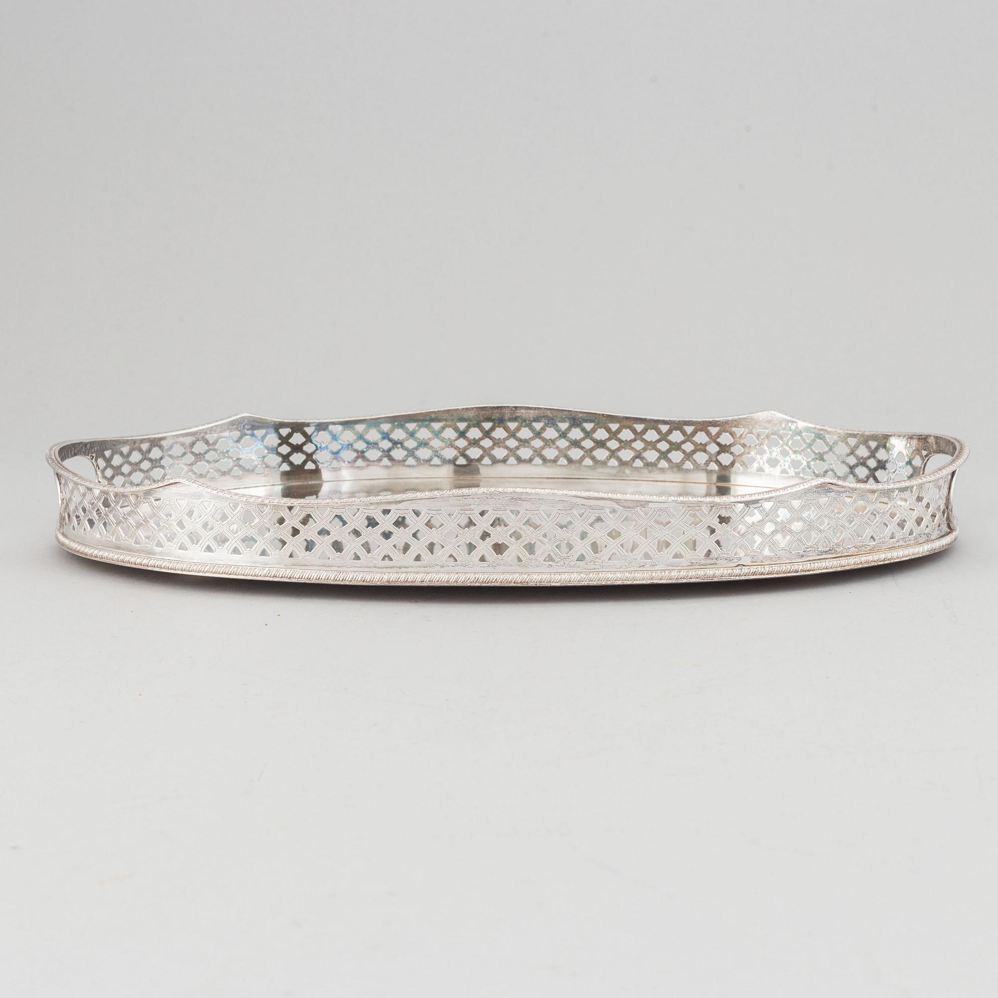 A Sheffield England tray, Silver plated on copper, from around the year 1900.