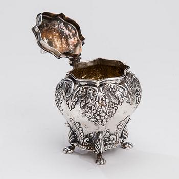 SOCKERSKÅL, silver, Nathan & Hayes, Chester, England 1899. Vikt 168 g.