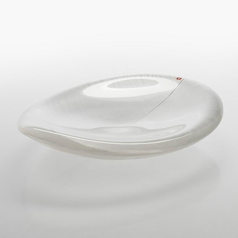 Tapio Wirkkala, Malja, "Lehti", signeerattu Tapio Wirkkala 3337. Iittala.