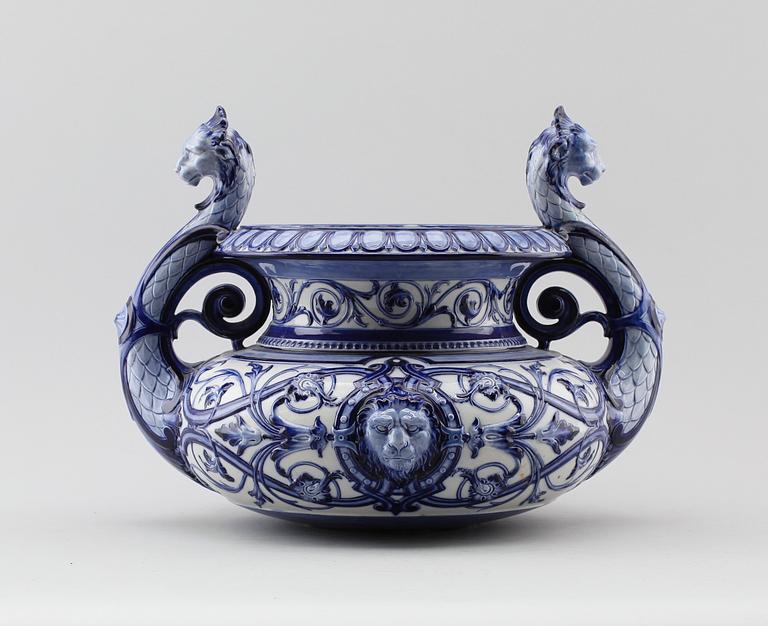 YTTERFODER, porslin, omkring år 1900.