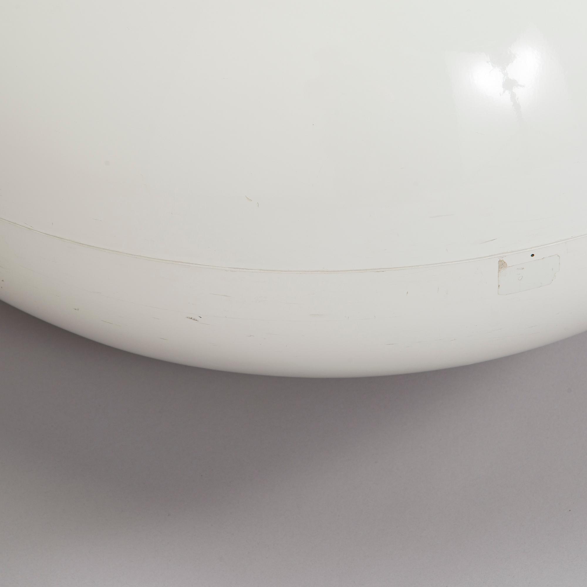 Eero Aarnio, nojatuoli, "Pastilli" Adelta.