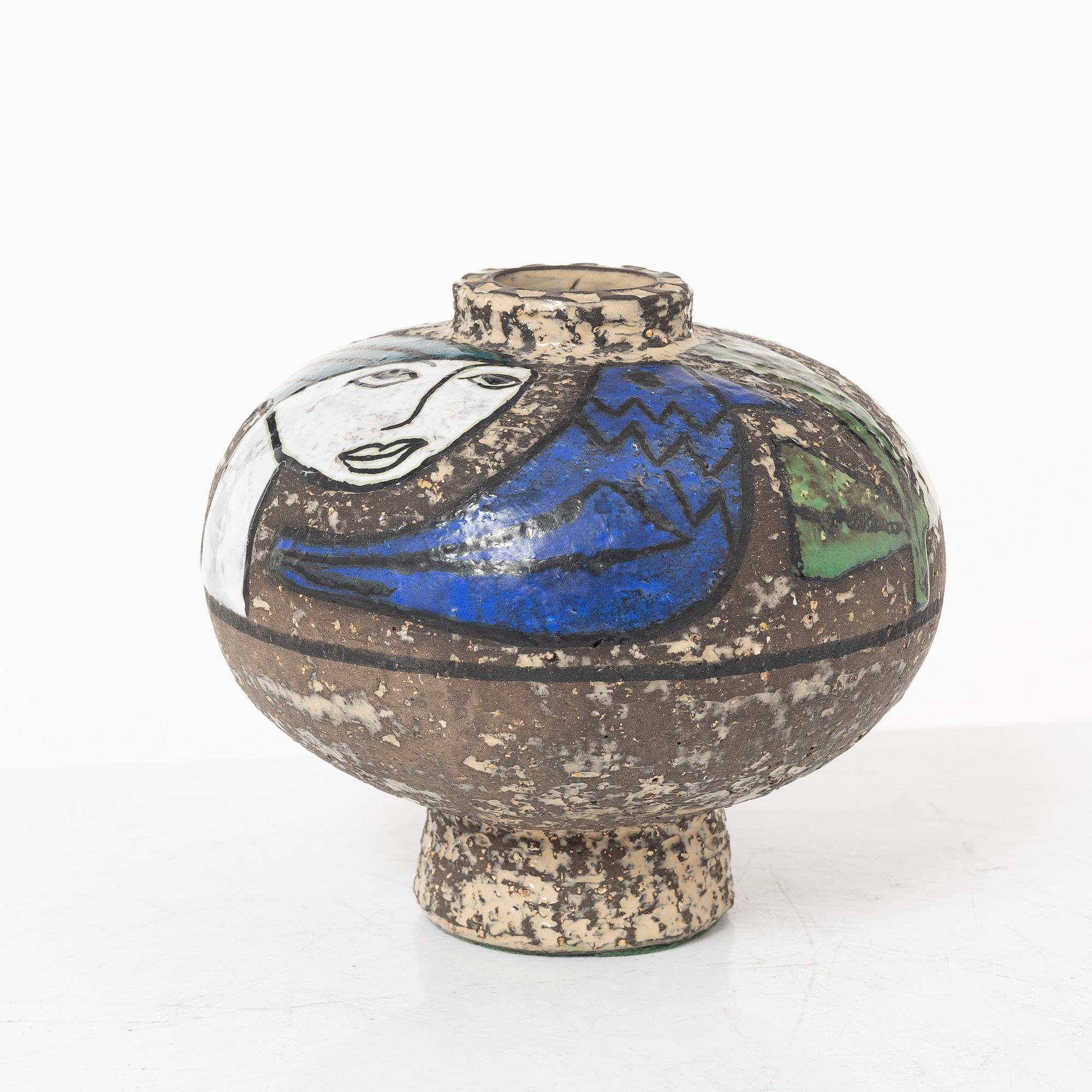 Mari Simmulson, 6 items, Upsala-Ekeby.