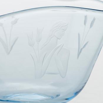 Gunnel Nyman, skål, modell 38/1081 Riihimäki Glassbruk Ab. Signerad Riihimäen Lasi Oy AO. 45. Formgiven 1938.