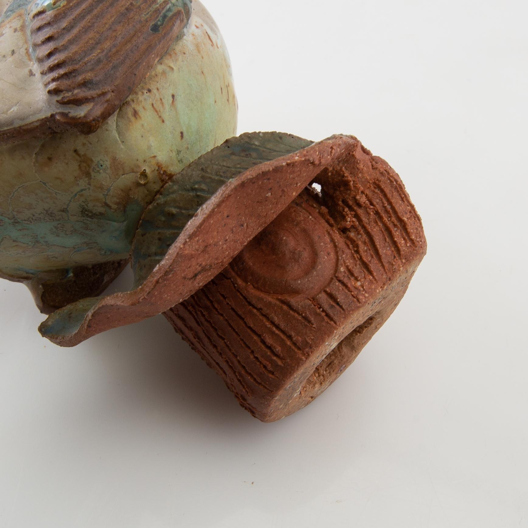 Tyra Lundgren, Sculpture Bird on Stump.