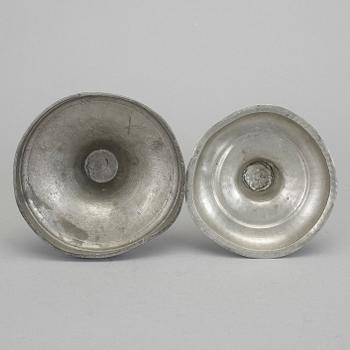 LJUSSTAKAR, 2 st, tenn, 1700/1800-tal.