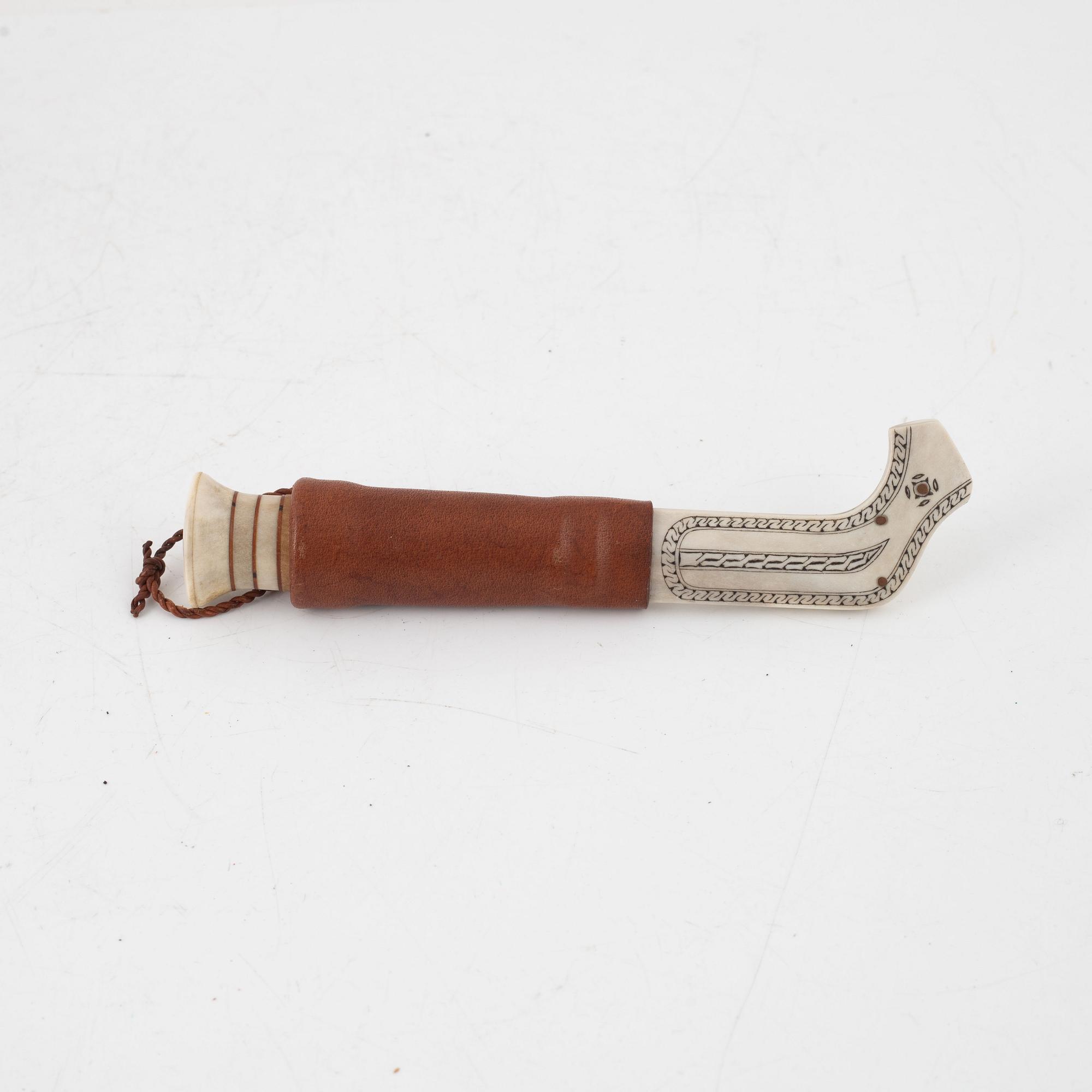 Patric Jonsson, a reindeer horn knife, signed.