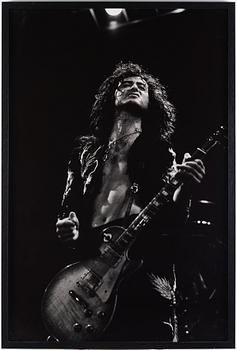 Torbjörn Calvero, "Jimmy Page - Led Zeppelin, Earl's Court, London 23 maj 1975".