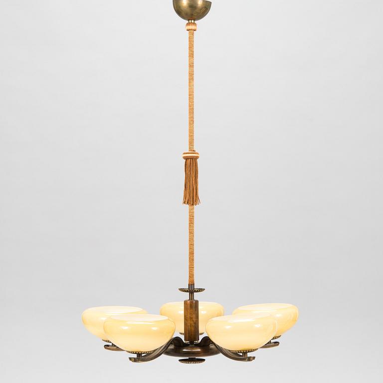 Paavo Tynell, a 1930's '1260/5 chandelier for Taito.