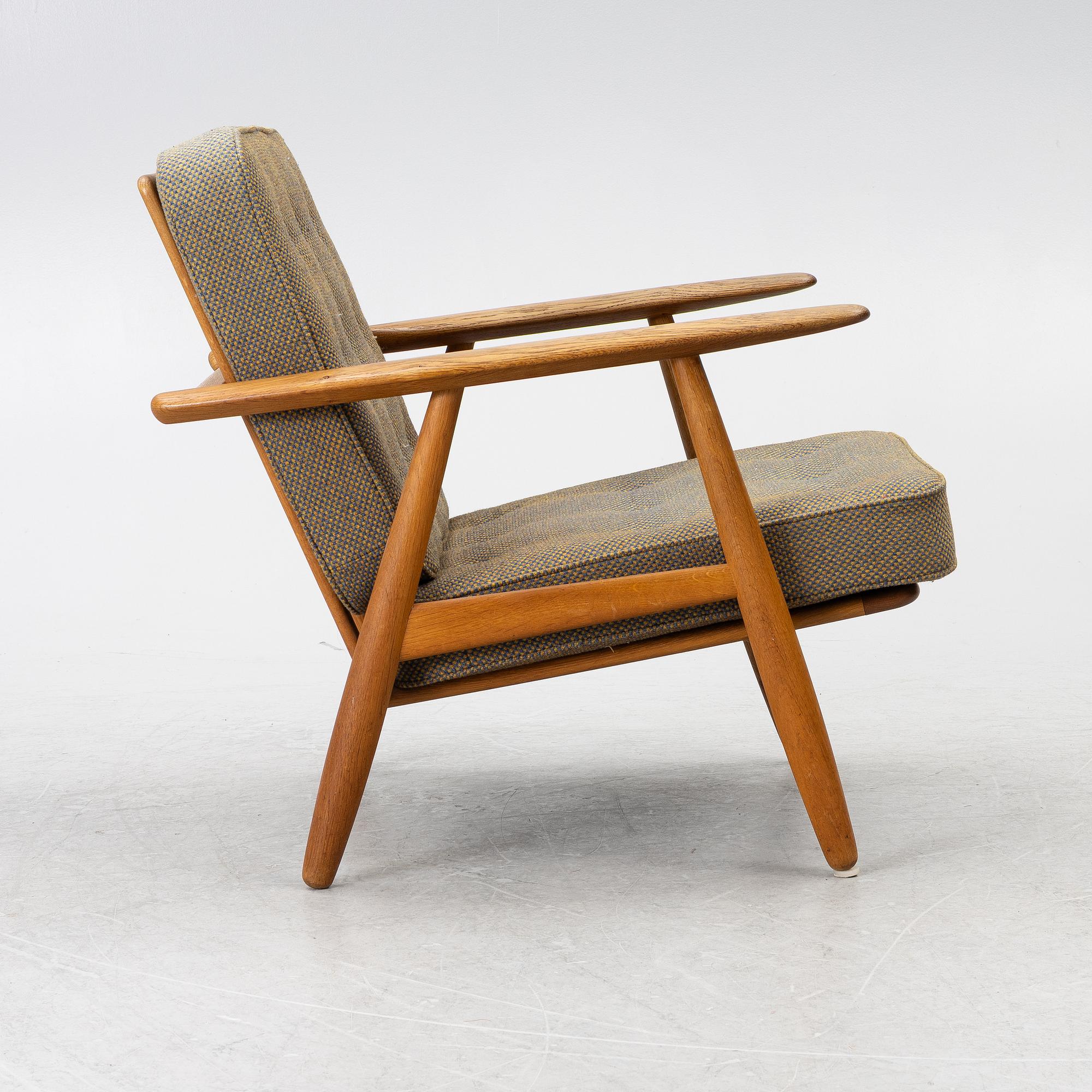 Hans J. Wegner, fåtölj, "GE 240" "Cigarren", Danmark, 1900-talets andra hälft.