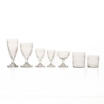 Gerda Strömberg, glasservis, 116 delar, "Hörningsholm", Strömbergshyttan.
