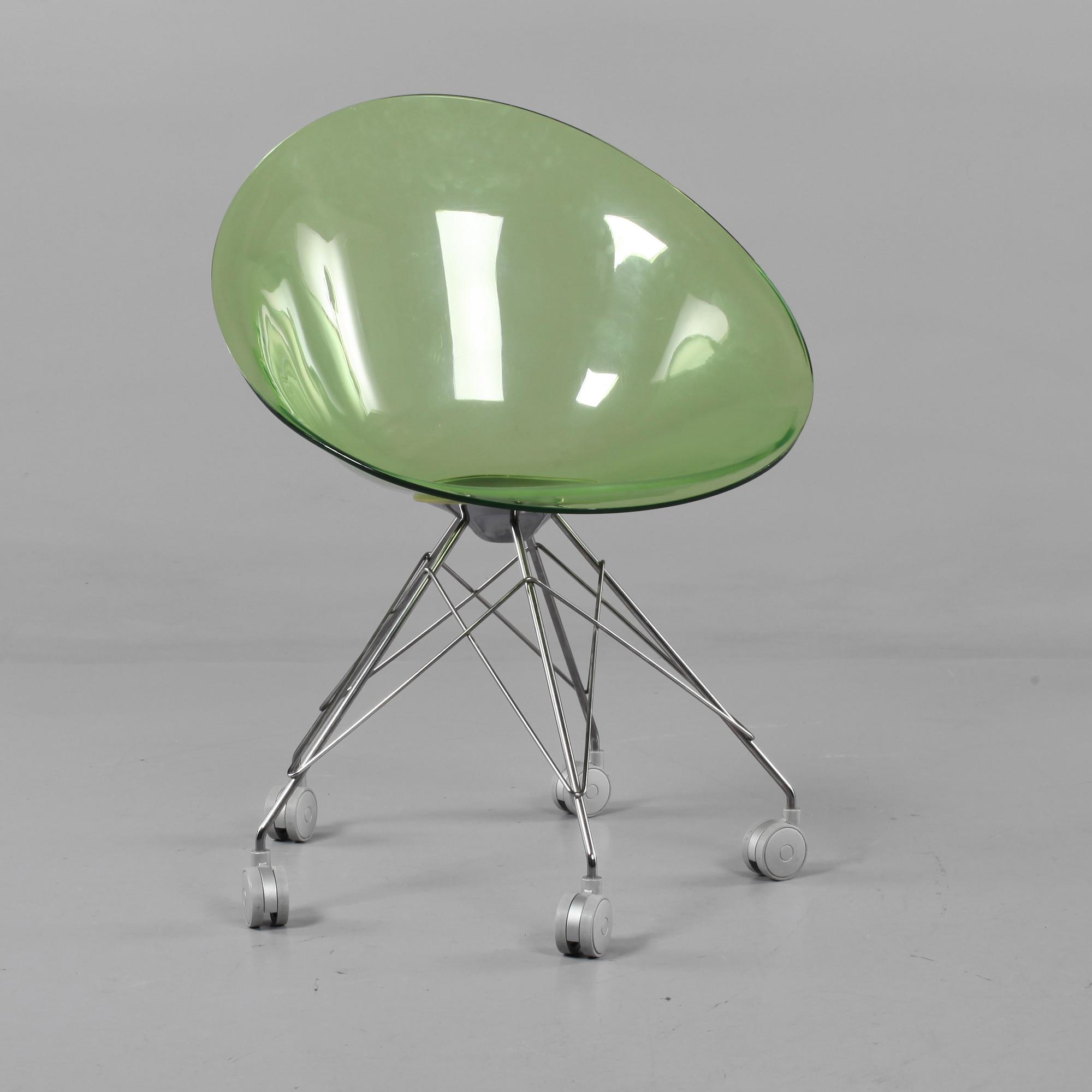 STOL, "Eros", Philippe Starck, Kartell, 1900-talets fjärde kvartal.