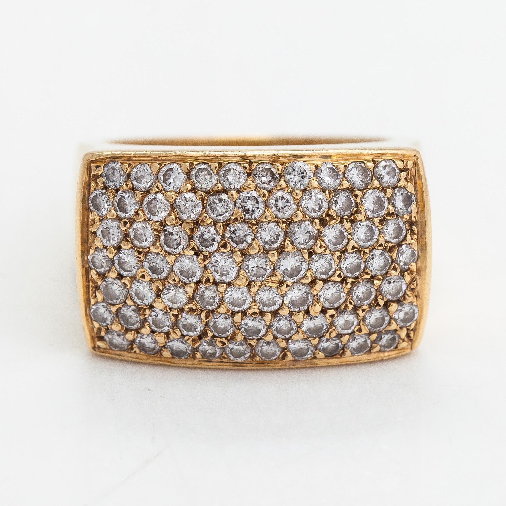 Ring, klackring, 18K guld, diamanter ca. 1.46 ct tot.