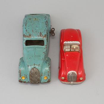 A set of two clockwork TOY CARS, one French JEP sedan 7475-JEP and one cabriolet.