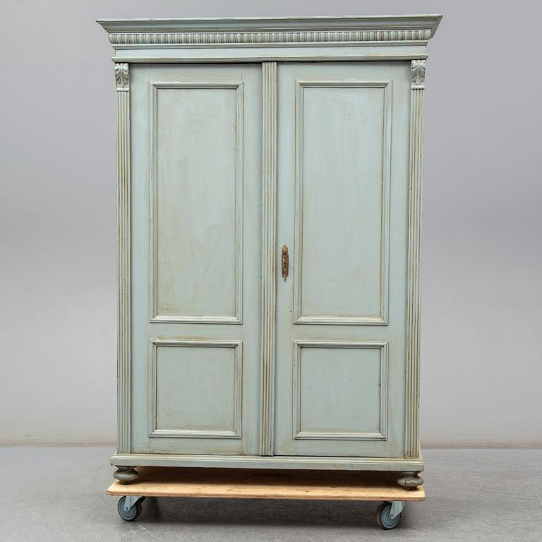 a cabinet from around 1900.