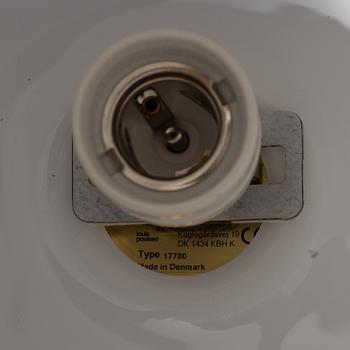 Wilhelm Lauritzen, taklampa "VL45 Radiohus Pendant" för Louis Poulsen.