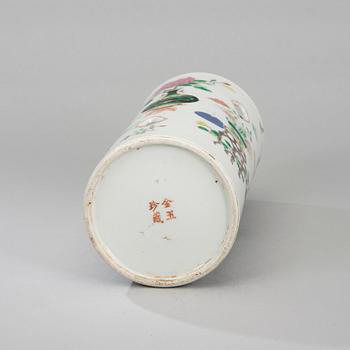 MALJAKKO, posliinia, Kiina, 1900-luvun alku.