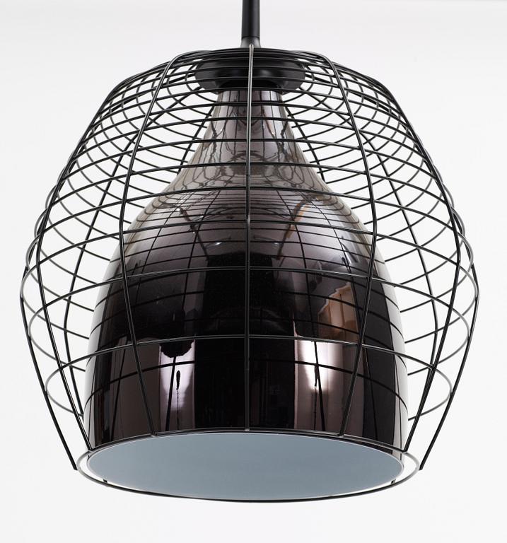 TAKLAMPA, "Cage" av Foscarini och Diesel, 2009. H 80.