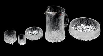 GLASSERVISDELAR, 22 st, "Ultima Thule", Tapio Wirkkala, Iittala.