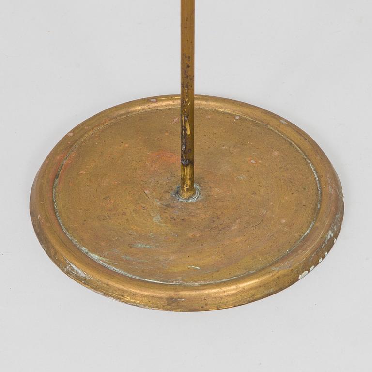 A brass fire set, 20th century.