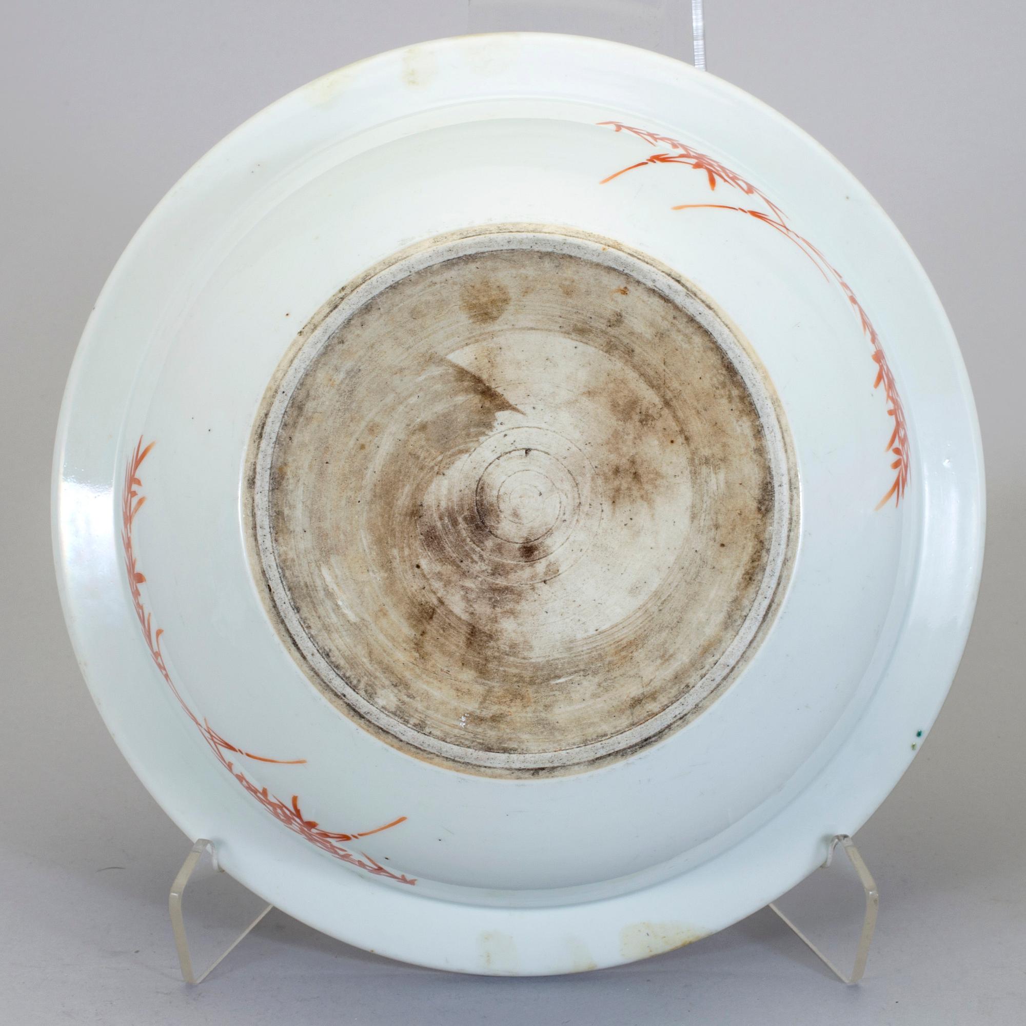 HANDFAT, porslin. Sen Qingdynasti, 1800-tal.