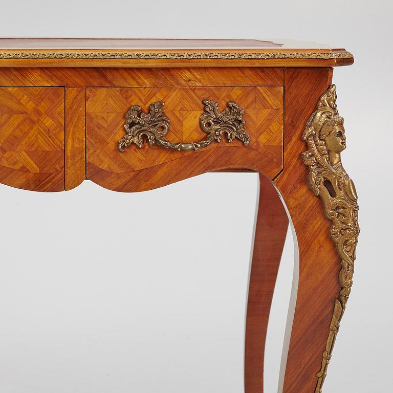 A Louis XV-style desk, 20th century.