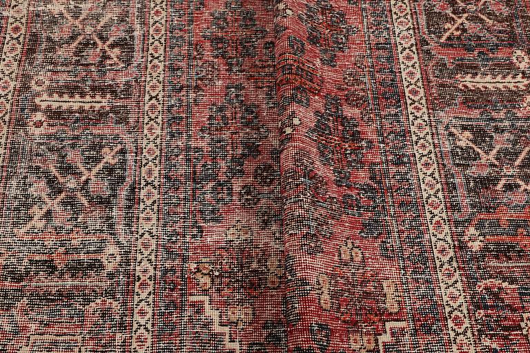 A Persian carpet, vintage design, c. 404 x 301 cm.