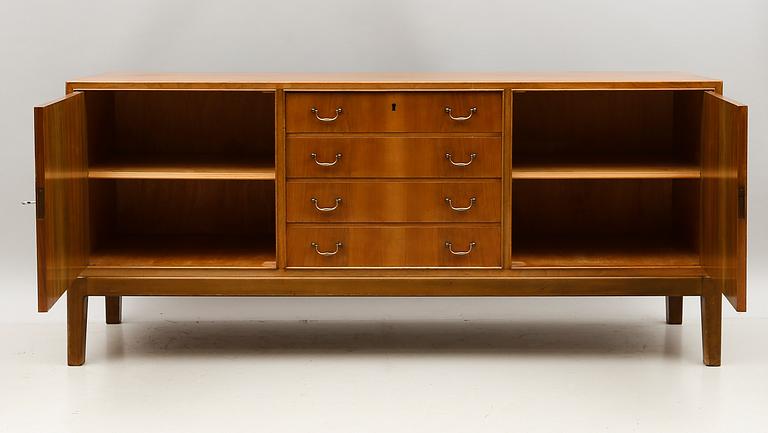 SIDEBOARD, Danmark, 1900-talets andra hälft.