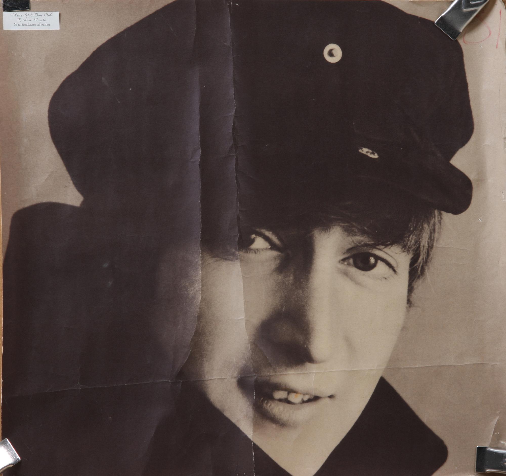 AFFISCH, porträtt av John Lennon.