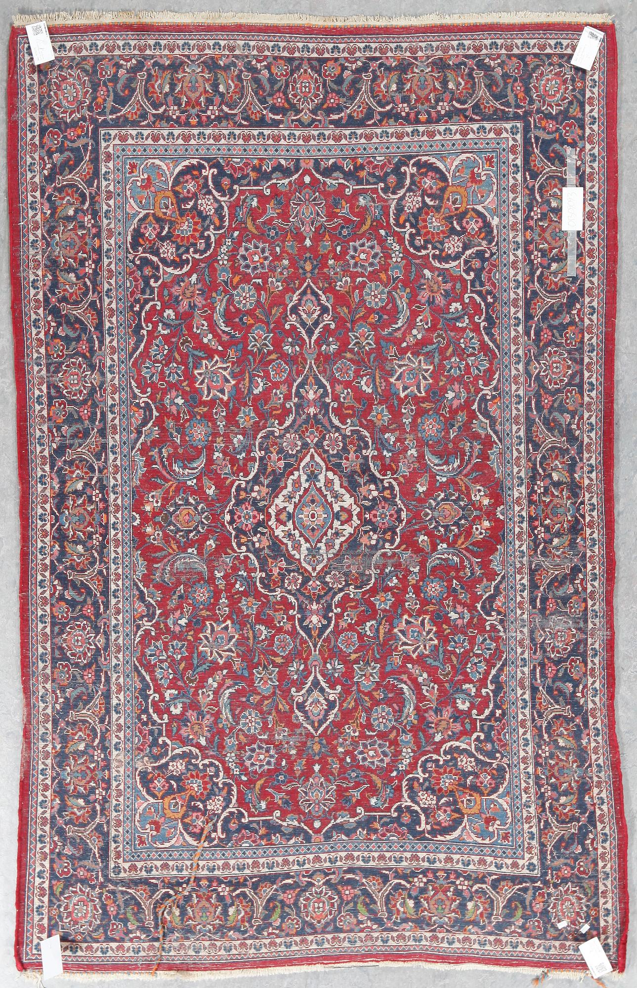 MATTA, old Meshed ca 210x132 cm.