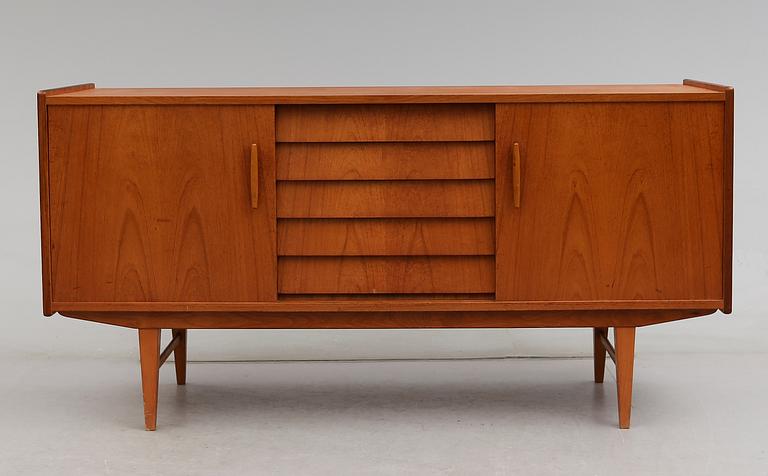 SIDEBOARD, 1900-talets andra hälft.