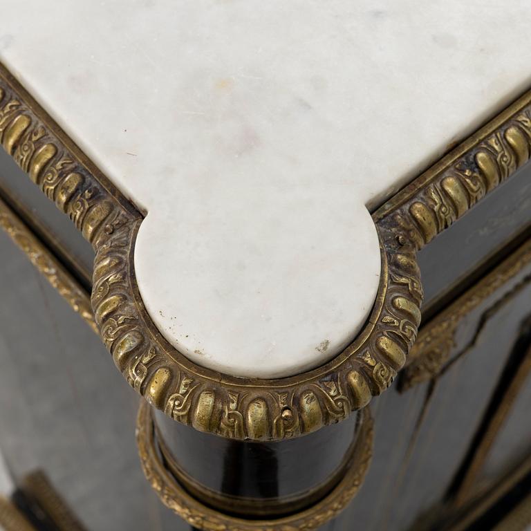 Skåp, Boulle-stil, omkring 1900.